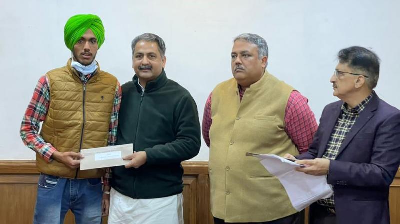 Singla hands over appointment letters to 20 newly appointed employees in PWD