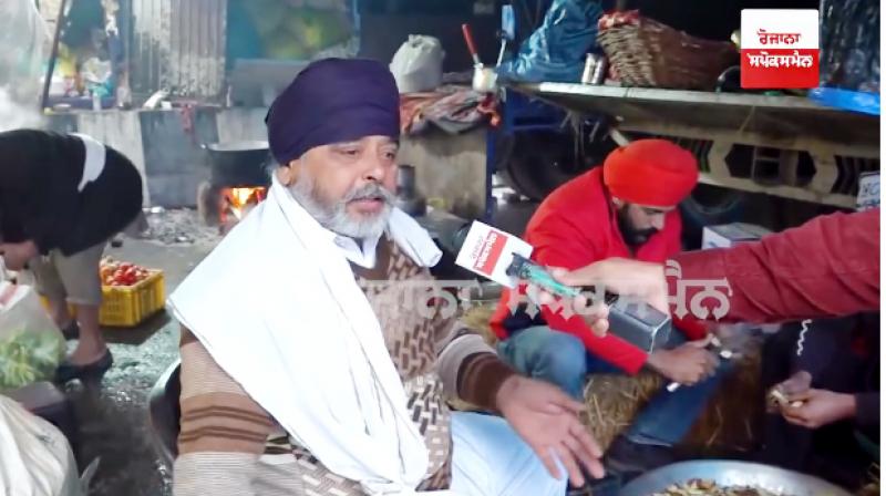  The courage of farmers is strong even in rain and cold