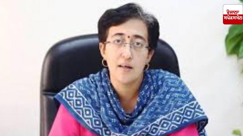 CM Bhagwant Mann questions the action of the Election Commission, 'Liquor and money are being distributed in Kalkaji'