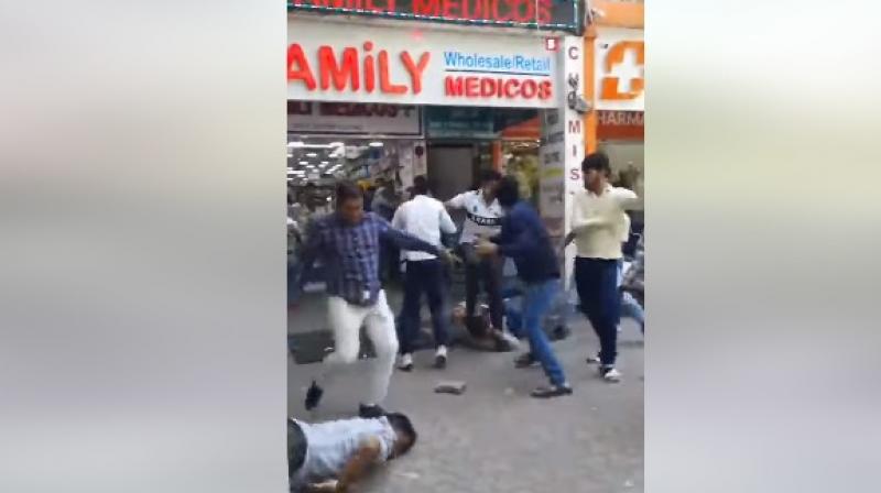 Clash between employees of Chemist shop in Chandigarh, kicked and punched
