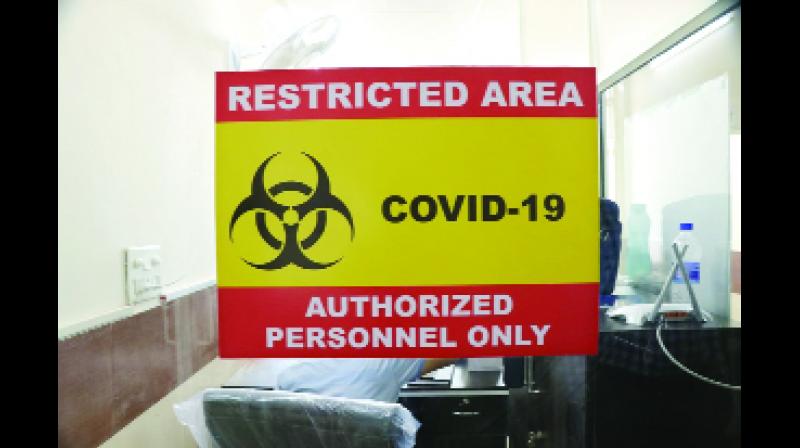 ਪੰਚਕੂਲਾ ਦੇ ਸਰਕਾਰੀ ਹਸਪਤਾਲ ਵਿਚ ਨਵੀਂ ਖੁਲ੍ਹੀ ਹਰਿਆਣਾ ਦੀ ਪਹਿਲੀ ਕੋਰੋਨਾ ਲੈਬ।