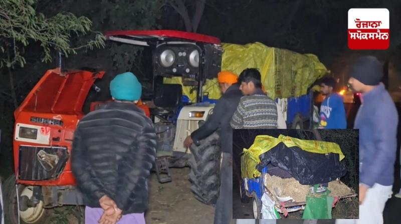 Trolley carrying pilgrims going to Fatehgarh Sahib overturns