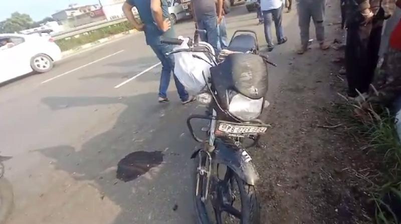 A road accident happened to the youth who went to take medicine, death