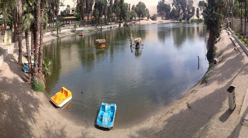 The oasis of america in huacachina and its legend of therapeutic