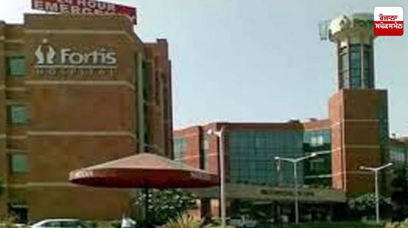 Chandigarh District Consumer Disputes Redressal Commission imposes a fine of Rs 50 lakh on Fortis Hospital