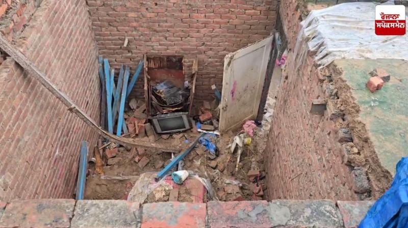 ਅਜਨਾਲਾ ਦੇ ਪਿੰਡ ਸਰਾਂ 'ਚ ਮੀਂਹ ਕਾਰਨ ਡਿੱਗੀ ਛੱਤ, 4 ਸਾਲਾਂ ਬੱਚੀ ਸਣੇ ਤਿੰਨ ਪਰਿਵਾਰਕ ਮੈਂਬਰ ਜ਼ਖ਼ਮੀ