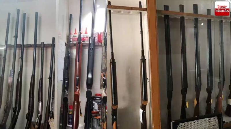 Thieves stole 17 rifles, 5 pistols, 58 cartridges from the gun house in Tarn Taran News in punjabi 