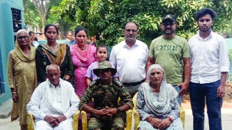 Saurav Chaudhary becomes Lieutenant