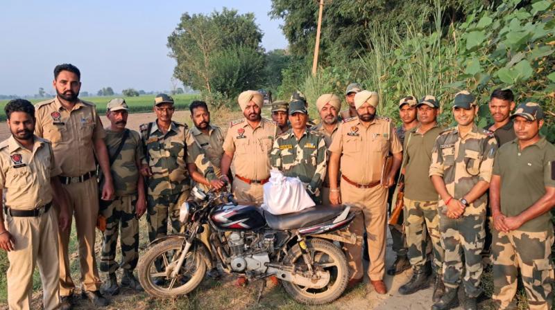 Khalra police got a big success, recovered a motorcycle with heroin worth crores of rupees