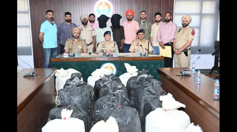 Sri Fatehgarh Sahib Police arrested two drug smugglers