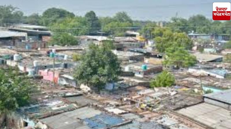 Powercom gives 24 hours to people of Ambedkar Nagar, Jalandhar to demolish their houses