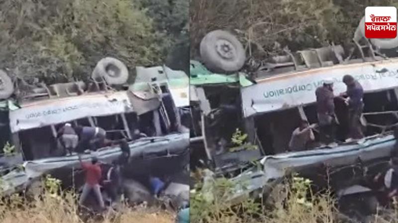 Bus full of pilgrims overturns in Brazil, 15 dead