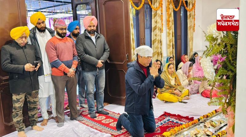 ਸਮਾਗਮ ਦੌਰਾਨ ਕੈਬਨਿਟ ਮੰਤਰੀ ਤੇ ਆਪ ਦੇ ਸੂਬਾ ਪ੍ਰਧਾਨ ਅਮਨ ਅਰੋੜਾ ਹਾਜ਼ਰੀ ਲਗਾਉਂਦੇ ਹੋਏ 