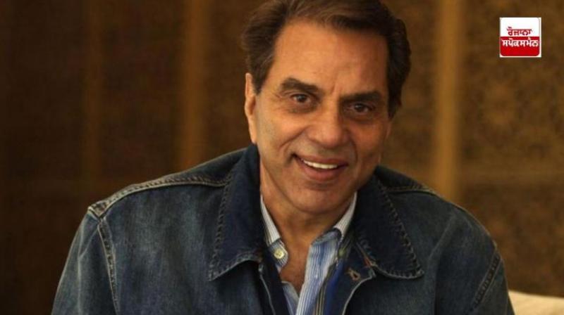 Dharmendra, the legendary star of the film industry, has passed away.