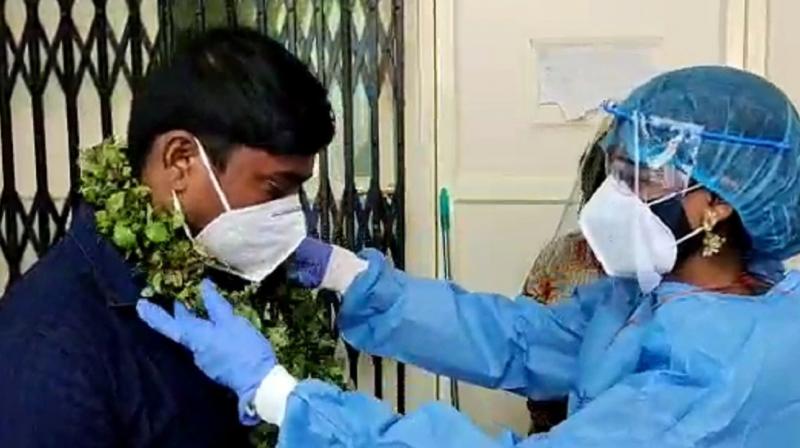 Kerala Woman In PPE Kit, Covid Positive Man Get Married In Hospital