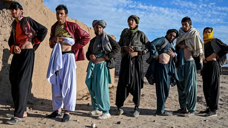 'One kidney village': The Afghans selling organs to survive