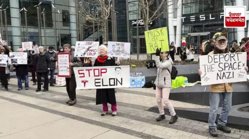 US: Protests outside Tesla showrooms across the country against Elon Musk