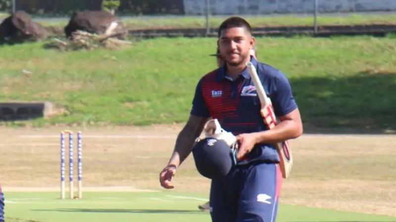 Samoan batter Darius Visser