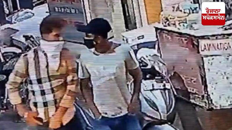 Major incident in Ferozepur, two murders 200 meters away from police station; CCTV footage of attackers surfaced