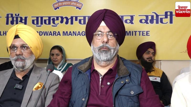 DSGMC President Harmeet Kalka demands immediate expulsion of former president Harvinder Sarna from the Sikh panth