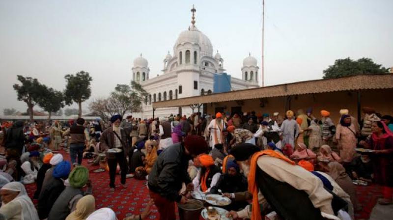 First Batch of Indian Pilgrims Enters Pakistan Through Kartarpur Corridor