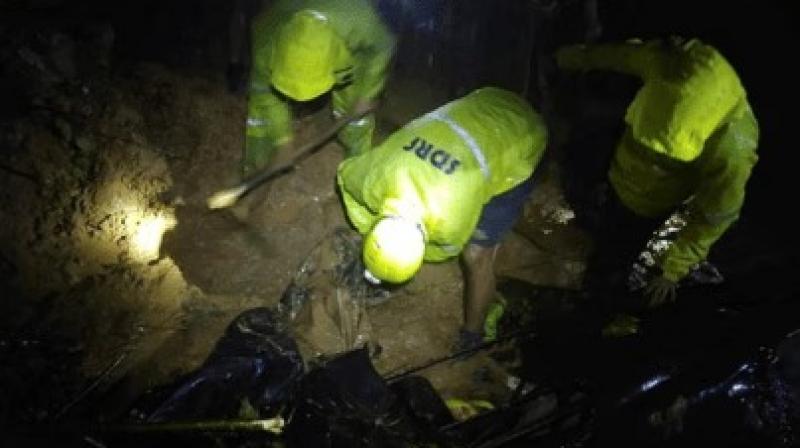 ਬਚਾਅ ਕਾਰਜ ਲੱਗੀਆਂ ਟੀਮਾਂ 