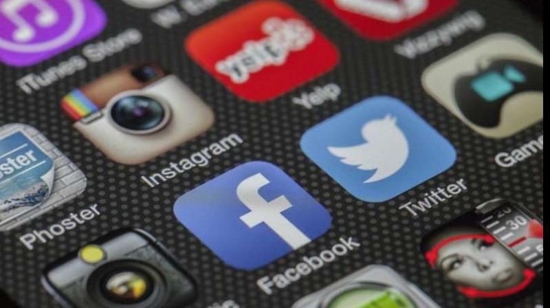 Fake messages on social media 