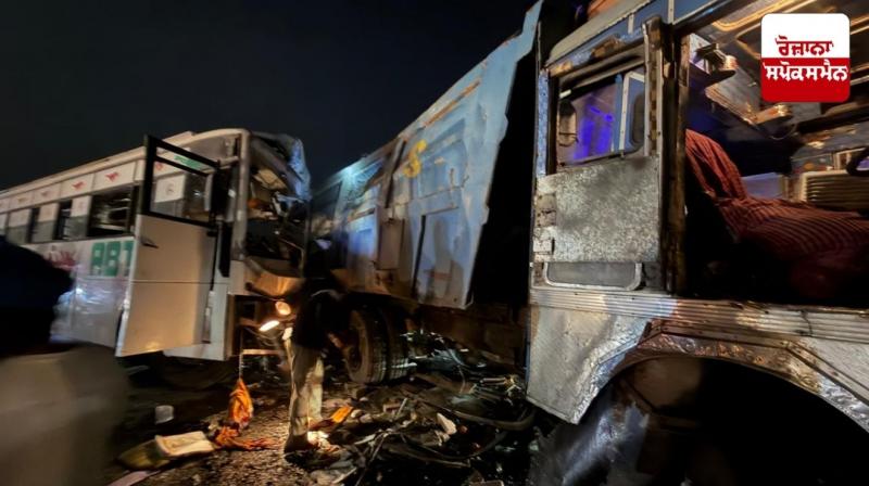 Terrible road accident in Kathunangal, Amritsar, many dead