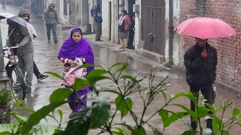 Rain decreases temperature