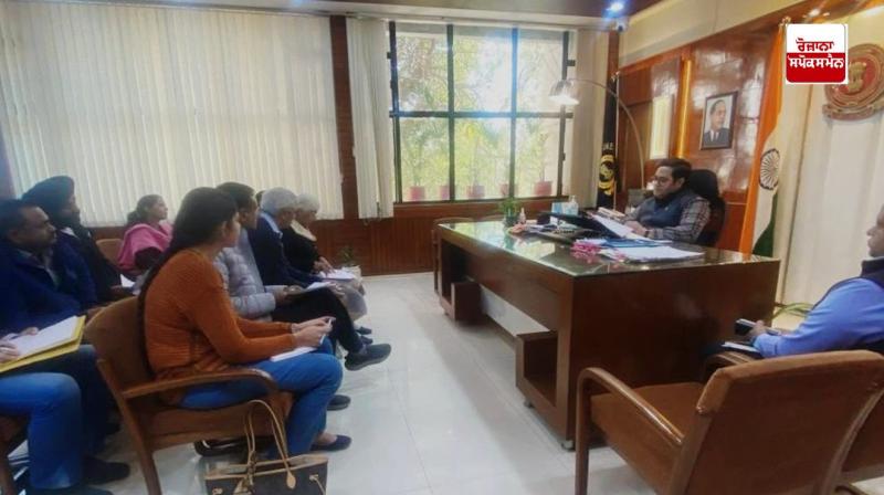 All possible efforts should be made for successful implementation of health schemes - Deputy Commissioner