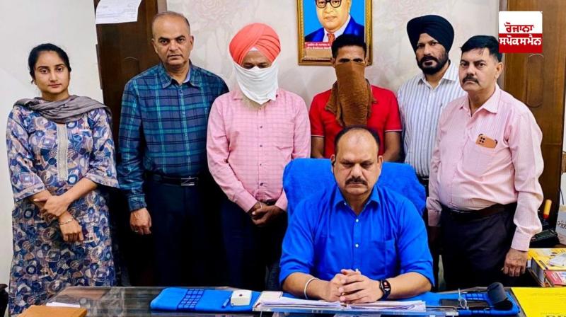 ਵਿਜੀਲੈਂਸ ਵਲੋਂ ਫੜੇ ਗਏ ਆਰੋਪੀ 