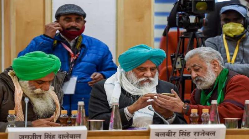 Punjab farmers meet with Political parties 