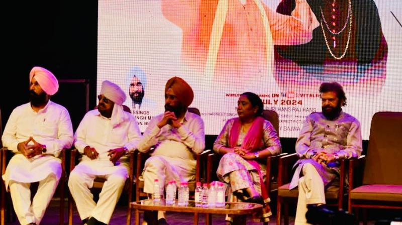 ਕੈਬਨਿਟ ਮੰਤਰੀ ਡਾ. ਬਲਜੀਤ ਕੌਰ ਪੰਜਾਬ ਕਲਾ ਭਵਨ ਚੰਡੀਗੜ੍ਹ ਵਿਖੇ ਹੋਏ ਸਮਾਗਮ ਦੌਰਾਨ