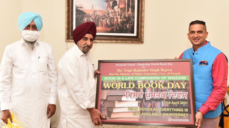Tript Bajwa Launches pictorial visuals depicting significance of books
