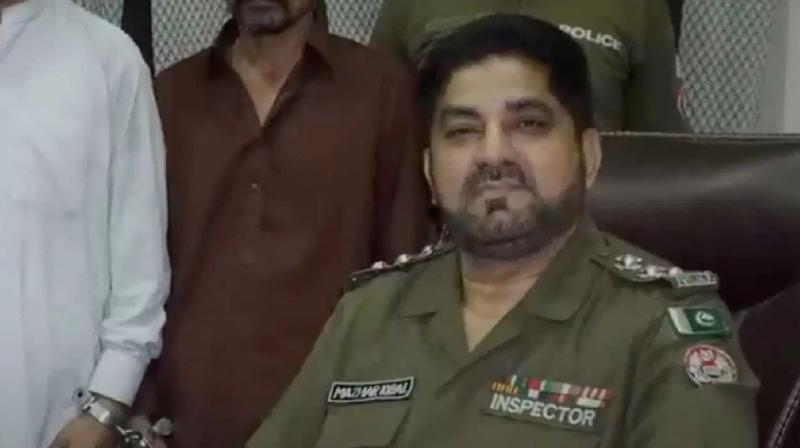 Lahore DSP involved in drug smuggling arrested