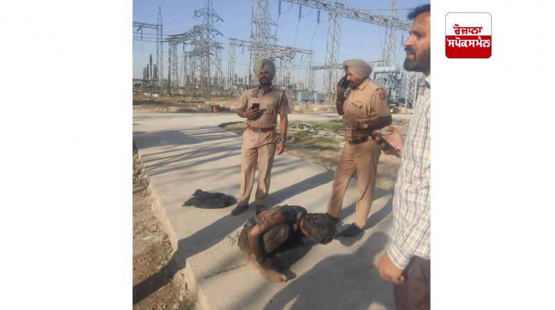 ਫਰੀਦਕੋਟ ’ਚ ਟਾਵਰ ’ਤੇ ਕਰੰਟ ਲੱਗਣ ਨਾਲ ਫ਼ਰਾਰ ਹੋ ਰਿਹਾ ਕੈਦੀ ਬੁਰੀ ਤਰ੍ਹਾਂ ਝੁਲਸਿਆ 
