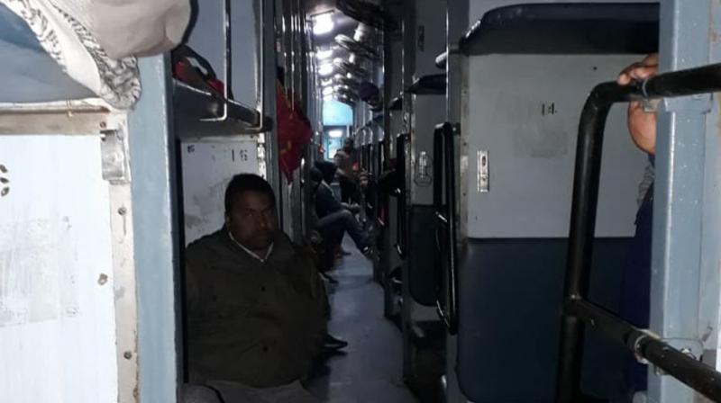 Bhagalpur bound Express train robbed