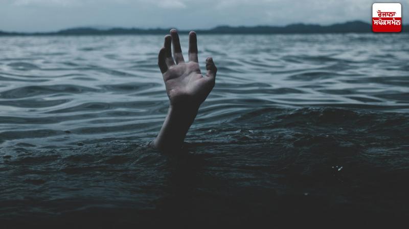 While saving a drowning person, another also drowned, both died