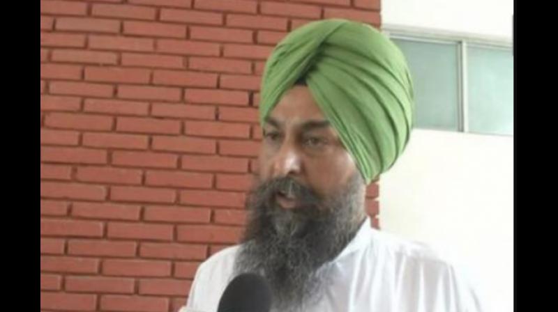 ਮੁਲਾਜ਼ਮਾਂ ਦੀਆਂ ਤਨਖ਼ਾਹਾਂ 'ਤੇ ਕੱਟ ਲਾਉਣ ਬਜਾਏ ਇਕ ਤੋਂ ਵੱਧ ਪੈਨਸ਼ਨ ਵਾਲੀ ਸਕੀਮ ਬੰਦ ਕੀਤੀ ਜਾਵੇ : ਸੰਧਵਾਂ