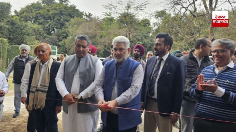 ਕੈਬਨਿਟ ਮੰਤਰੀ ਲਾਲ ਚੰਦ ਕਟਾਰੂਚਕ ‘ਛੱਤਬੀੜ ਚਿੜੀਆਘਰ’ ਜੰਗਲੀ ਜੀਵ ਹਸਪਤਾਲ ਦਾ ਉਦਘਾਟਨ ਕਰਦੇ ਹੋਏ 