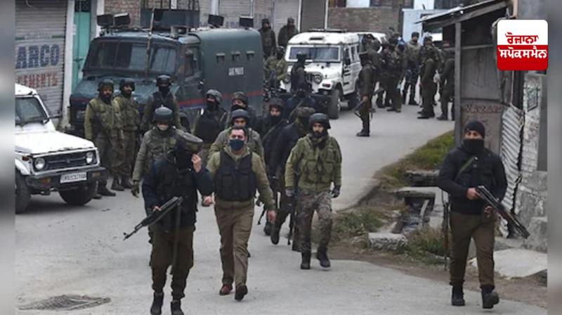 Encounter between security forces and terrorists in Shopian