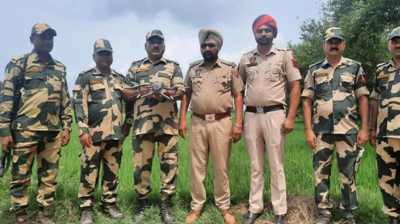 ਪੁਲਿਸ ਅਤੇ BSF ਸਾਂਝੇ ਸਰਚ ਆਪ੍ਰੇਸ਼ਨ ਦੌਰਾਨ