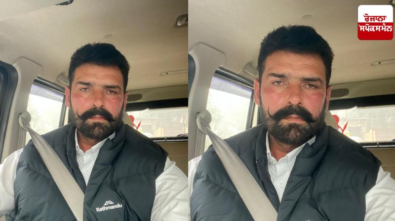 Accident happened to parents returning after giving son's wedding card