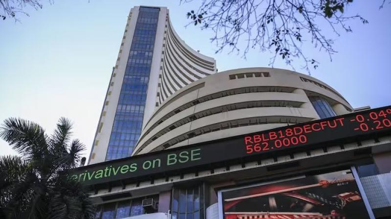 Stock Market: Stock market plunges ahead of budget: Sensex falls 100 points and Nifty 50 points