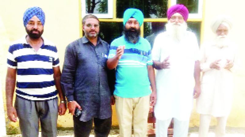 Families of freedom fighters communicating with Journalists