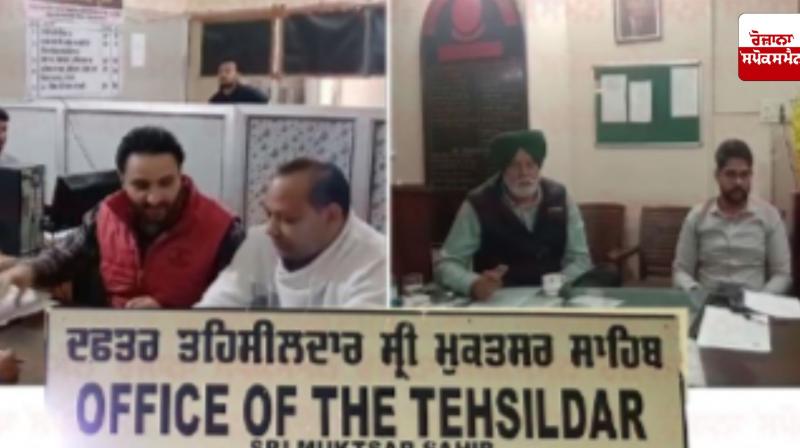 Punjab Tehsildars back for unconditional strike