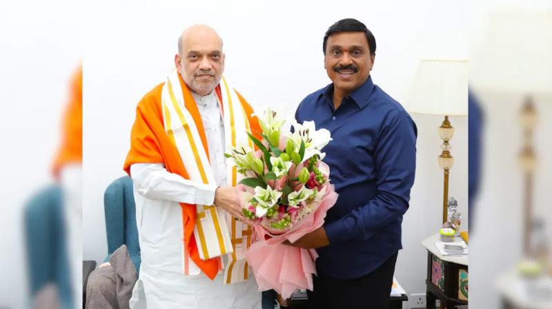 Mining businessman Janardhan Reddy joins BJP again