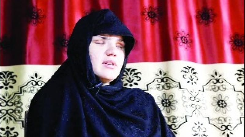 A woman escaped from Taliban Attack