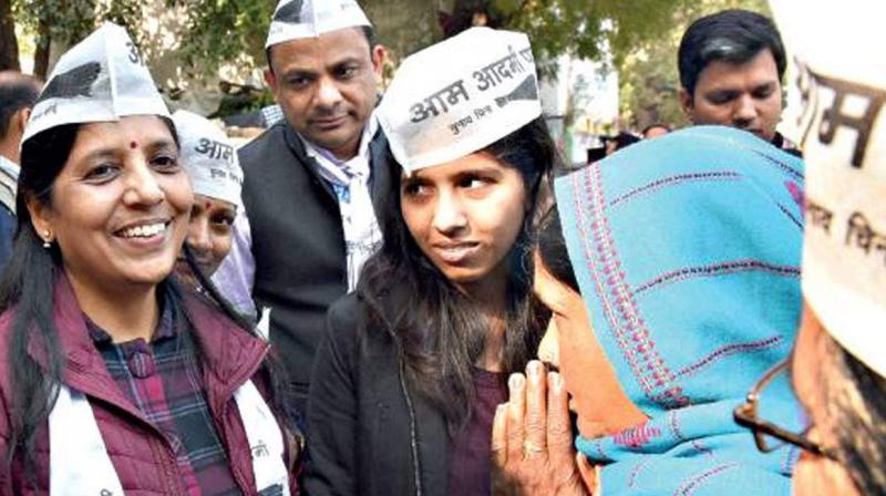 Arvind Kejriwal's wife & daughter to visit Punjab for campaigning