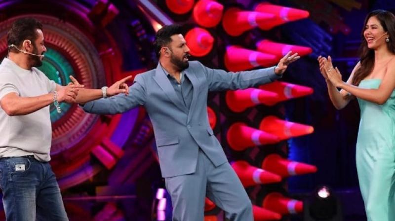  Gippy Grewal and Sonam Bajwa arrived on the set of 'Bigg Boss OTT 2'